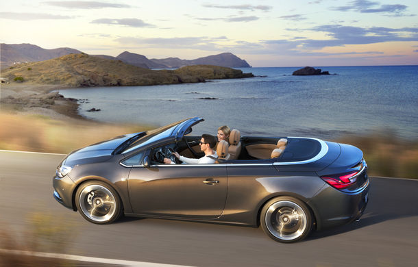 Opel Cascada, primele imagini oficiale