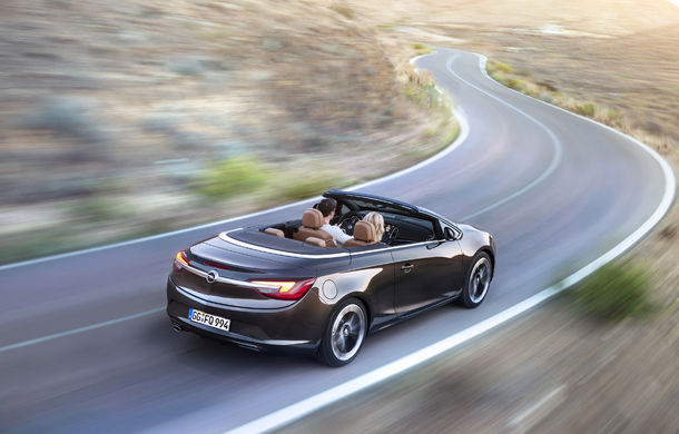 Opel Cascada, primele imagini oficiale