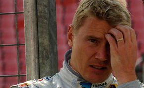 Hakkinen testeaza pentru McLaren