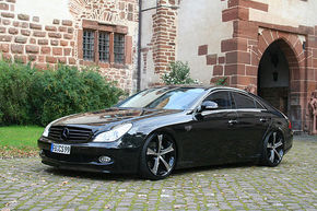 Mercedes CLS by Inden Design