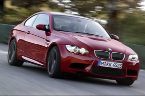 UPDATE: Noi imagini cu BMW M3