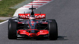 Barcelona, antrenamente libere 3: Dubla McLaren Mercedes