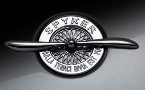 Fondatorul Spyker se retrage