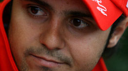 Massa: "Trebuia sa opresc si sa urmaresc cursa din fata mea?!"