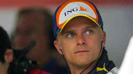 Kovalainen: "Alonso nu simte niciun fel de presiune!"