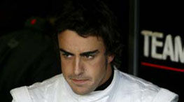 Alonso spera ca ploaia il va ajuta in cursa