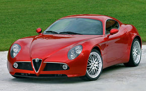 Fiat grabeste lansarea Alfa pe piata din SUA