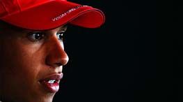 Hamilton regreta ca nu poate concura impotriva lui Schumacher