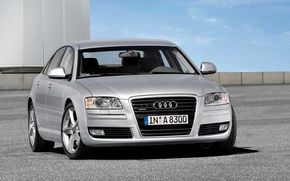 Facelift minor pentru Audi A8
