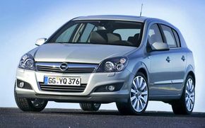 Opel si Chevrolet, vanzari record in Romania