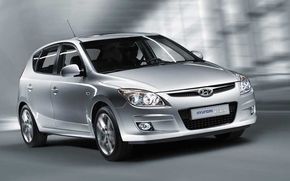 Hyundai aduce i30 la SIAB