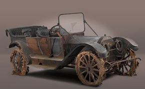 Oldsmobile nerestaurat din 1911, vandut la licitatie