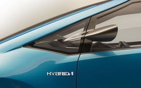 Linii comune pentru hibrizii Toyota