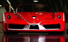 Ferrari prezinta FXX Evolutione