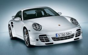 Nou kit aerodnamic pentru Porsche 911 Turbo