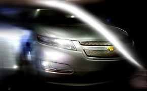 GM a publicat primul teaser cu Chevrolet Volt