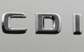 Mercedes aniverseaza 10 ani de CDI