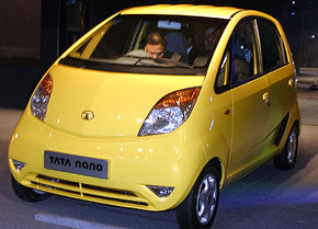 OFICIAL: Tata Nano, masina de 2500 de dolari!