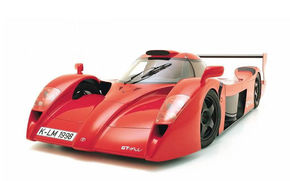 Toyota va concura in Le Mans cu un hibrid