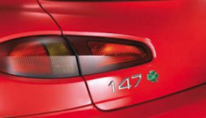 Alfa Romeo renaste "Quadrifoglio Verde"