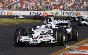 BMW-Sauber, pregatiti pentru cursa din Malaezia