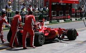 Ferrari, boicotati de McLaren?
