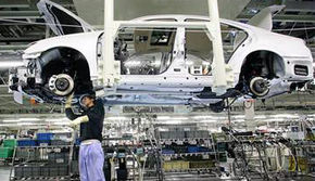 Toyota isi intimideaza muncitorii din SUA
