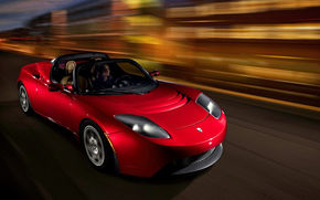 Tesla Roadster vine in Europa anul viitor