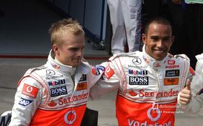 Dennis: "Kovalainen ii va face zile fripte lui Hamilton"