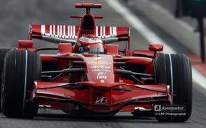 Raikkonen: "Voi fi puternic in cursa"