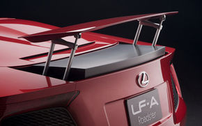 Lexus extinde gama de modele "F"