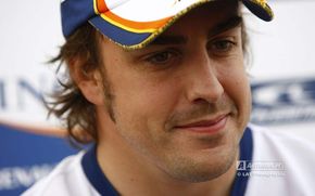 Petrece 5 luni alaturi de Fernando Alonso!