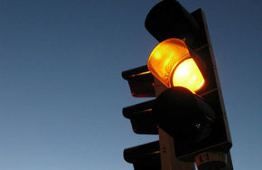 Orase amendate pentru masluirea semafoarelor
