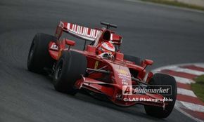 Logo-ul Marlboro dispare de pe monoposturile Ferrari