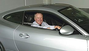 CEO-ul Jaguar & Land Rover a decedat