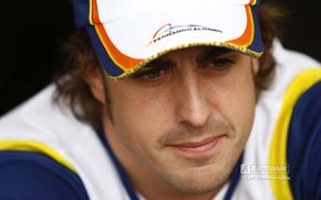 Alonso: "Este nerealist sa ne gandim la podium"