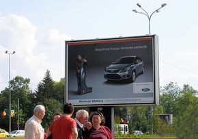 Cat costa promovarea unui brand auto in Romania