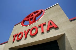 Toyota cumpara noi actiuni la Subaru