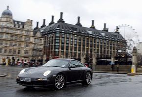Porsche castiga procesul cu primaria Londrei
