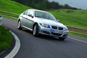 Premiera: BMW Seria 3 facelift in 40 de imagini
