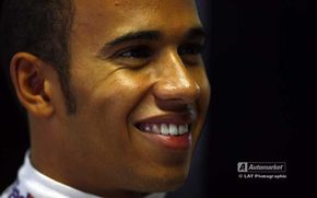 Antrenamente 2: Hamilton ramane lider