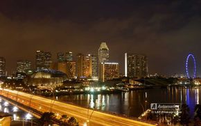 VIDEO: Un tur de pista la Singapore