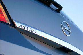 Viitorul Opel Astra vine in 2010