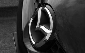 Mazda planuieste lansarea unui hibrid