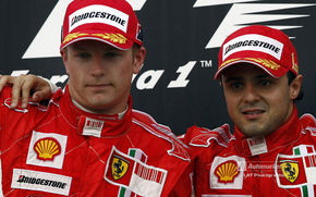 Lauda: "Raikkonen trebuie sa piloteze de acum pentru Massa"