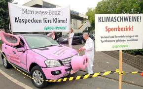 Greenpeace: Mercedes sunt numiti "Climatic Pigs"