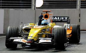 Renault, increzatori ca Alonso va ramane la echipa