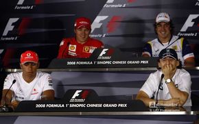 Hamilton ignora declaratiile lui Alonso