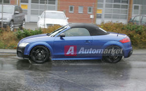 EXCLUSIV: Fotografii spion cu Audi TT-RS Cabrio