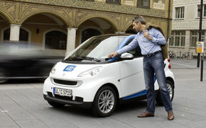 Daimler inchiriaza un Smart cu 19 eurocenti/minut